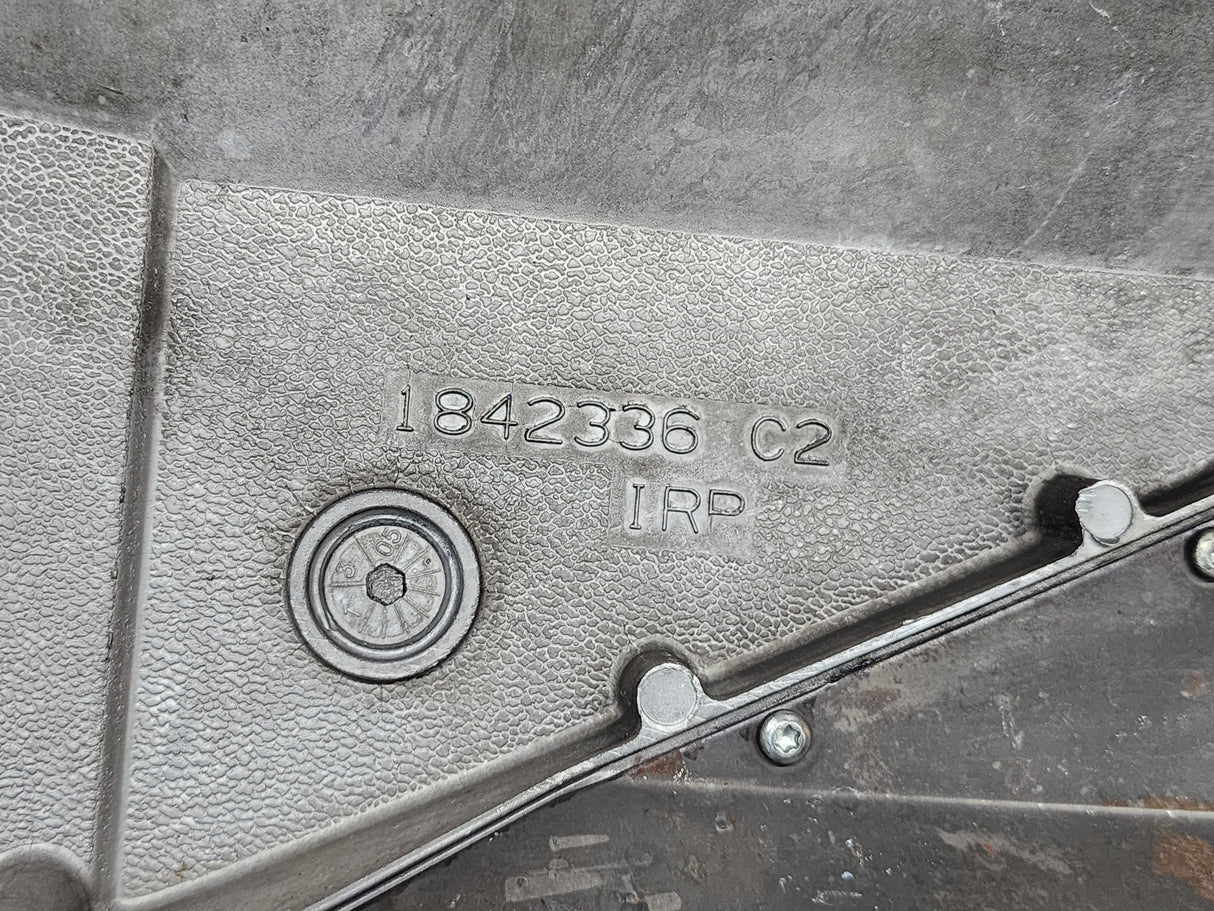 OEM International DT466E Valve Cover 1842336C2 For Sale