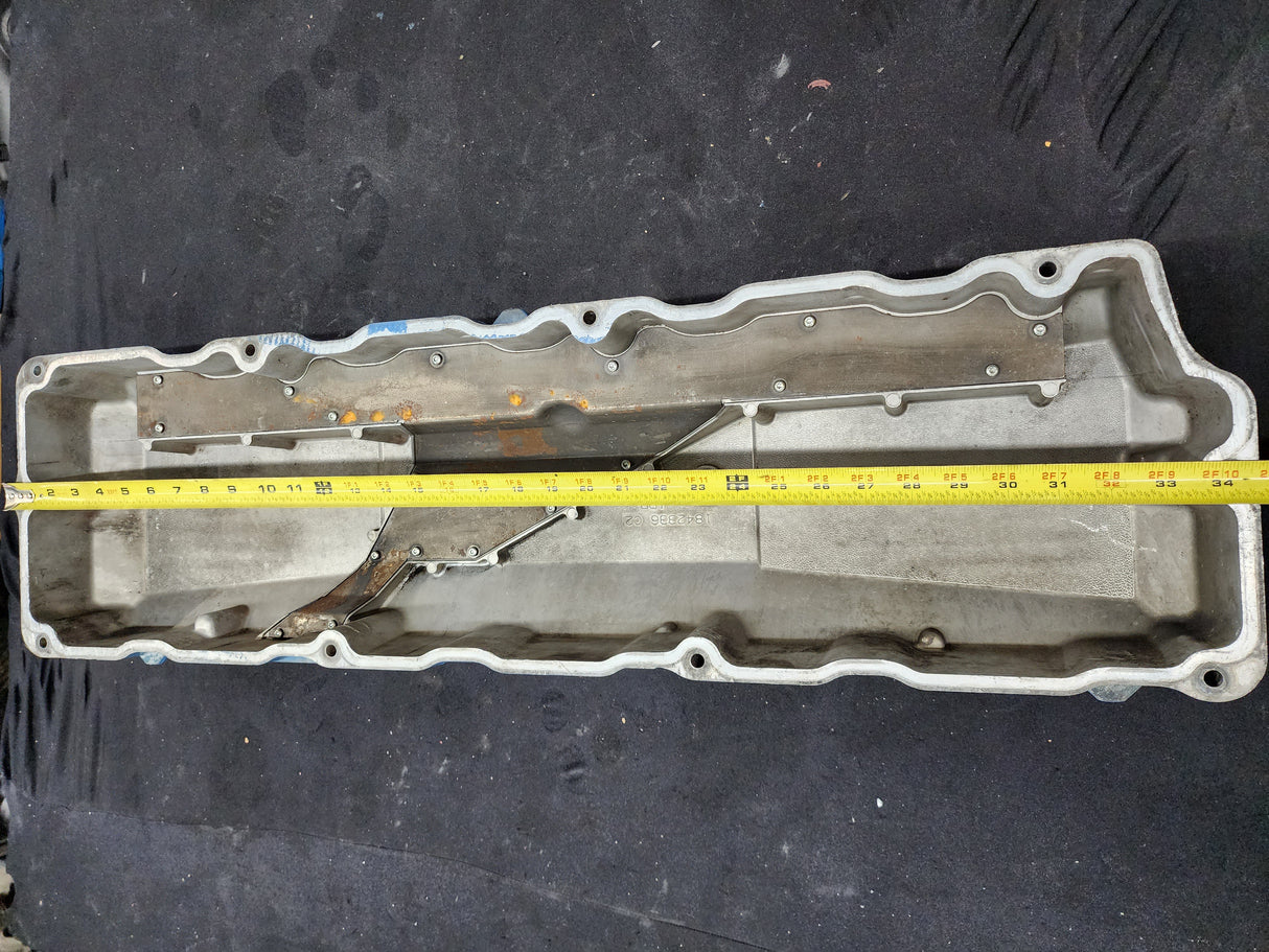 OEM International DT466E Valve Cover 1842336C2 For Sale