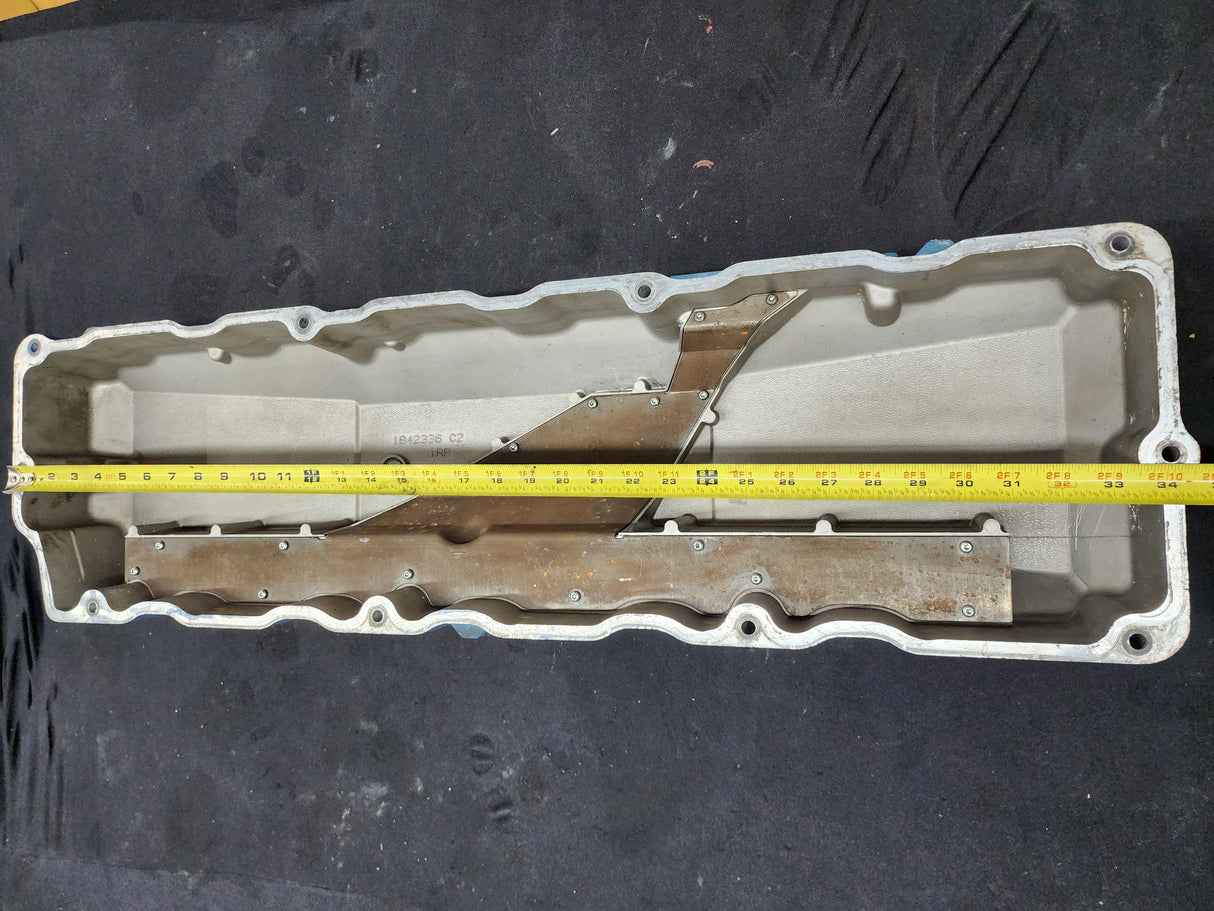 OEM International DT466E Valve Cover 1842336C2 For Sale