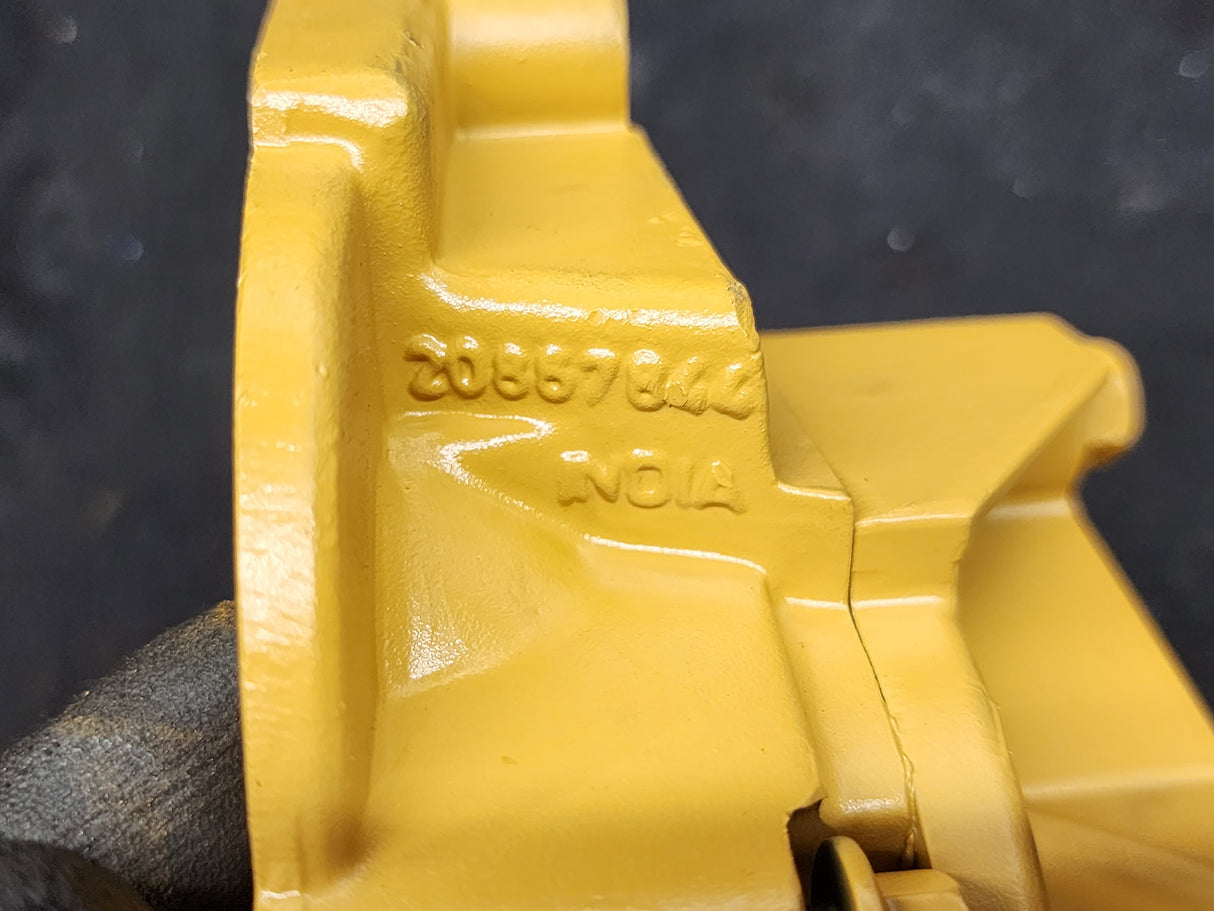 Mack MP7 Coolant Adaptor 20867844 For Sale