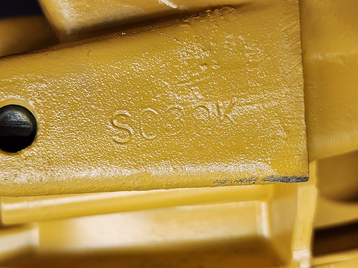 Mack MP7 Coolant Adaptor 20867844 For Sale