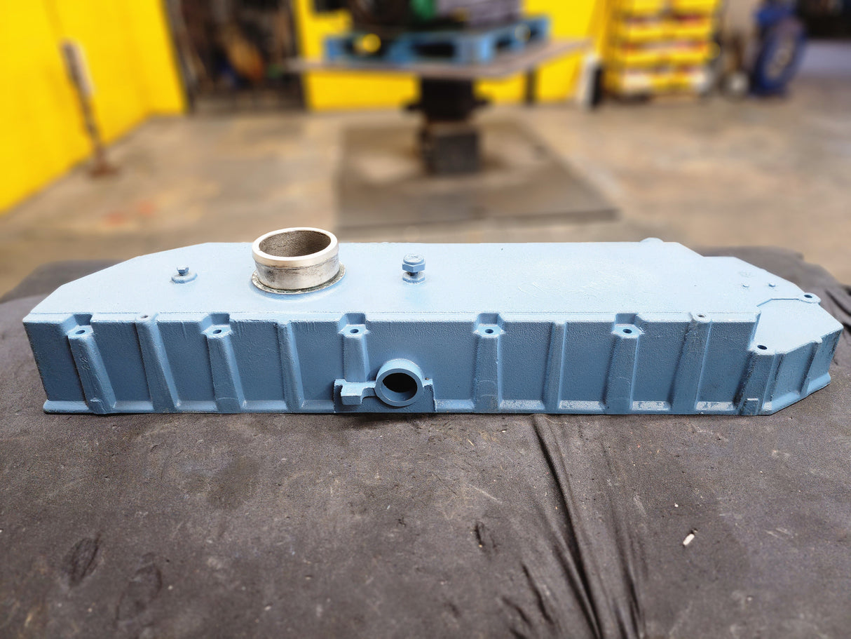 1998 OEM International DT466E Valve Cover 1824738C2 For Sale