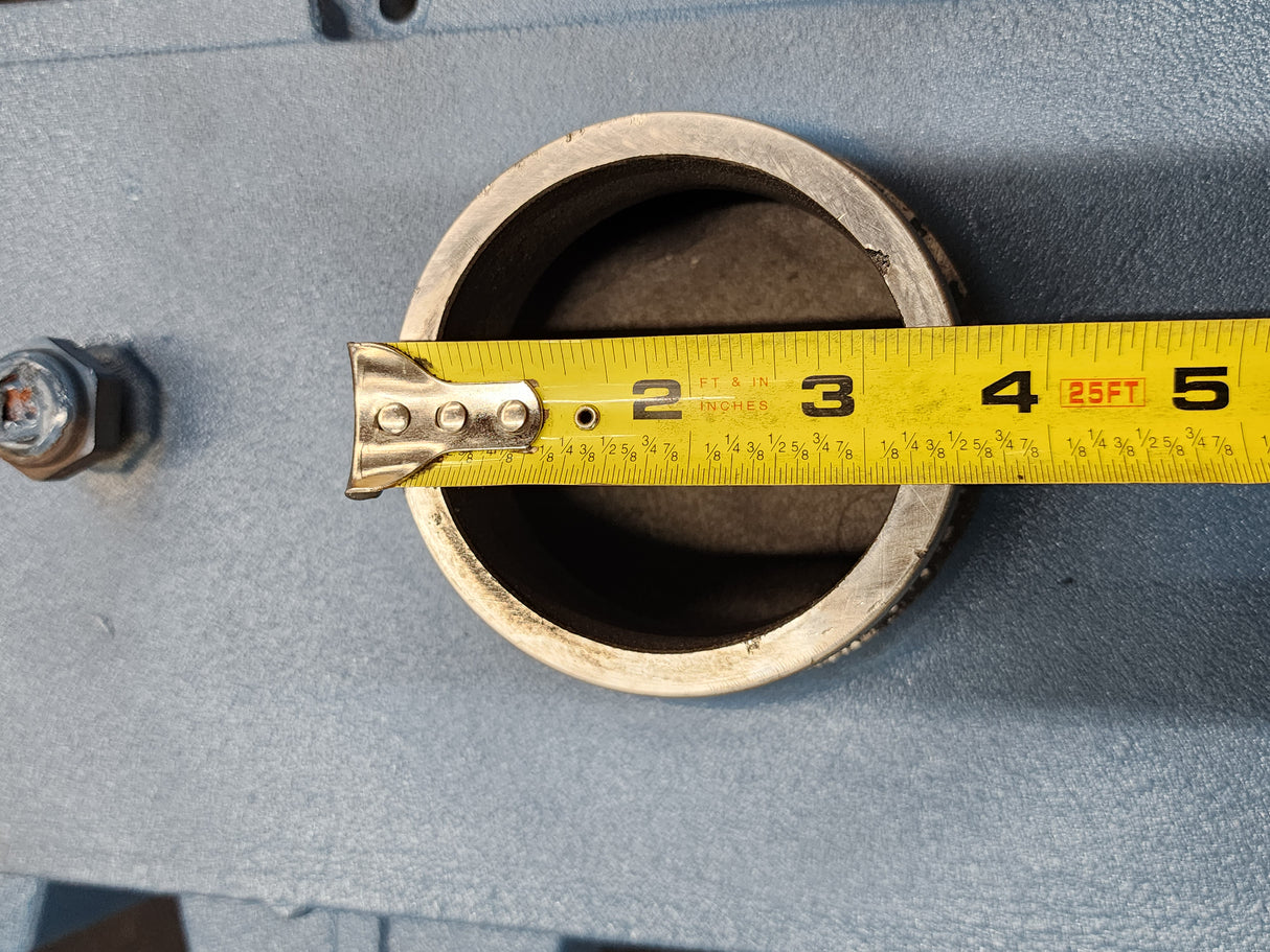 1998 OEM International DT466E Valve Cover 1824738C2 For Sale