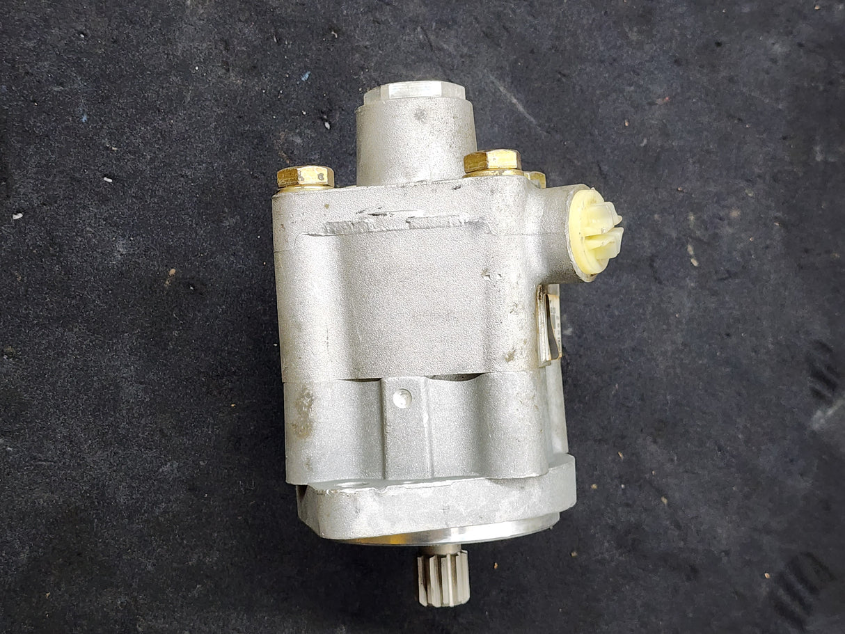 Mack LUK 61289 Power Steering Pump 38QC4135M7 For Sale