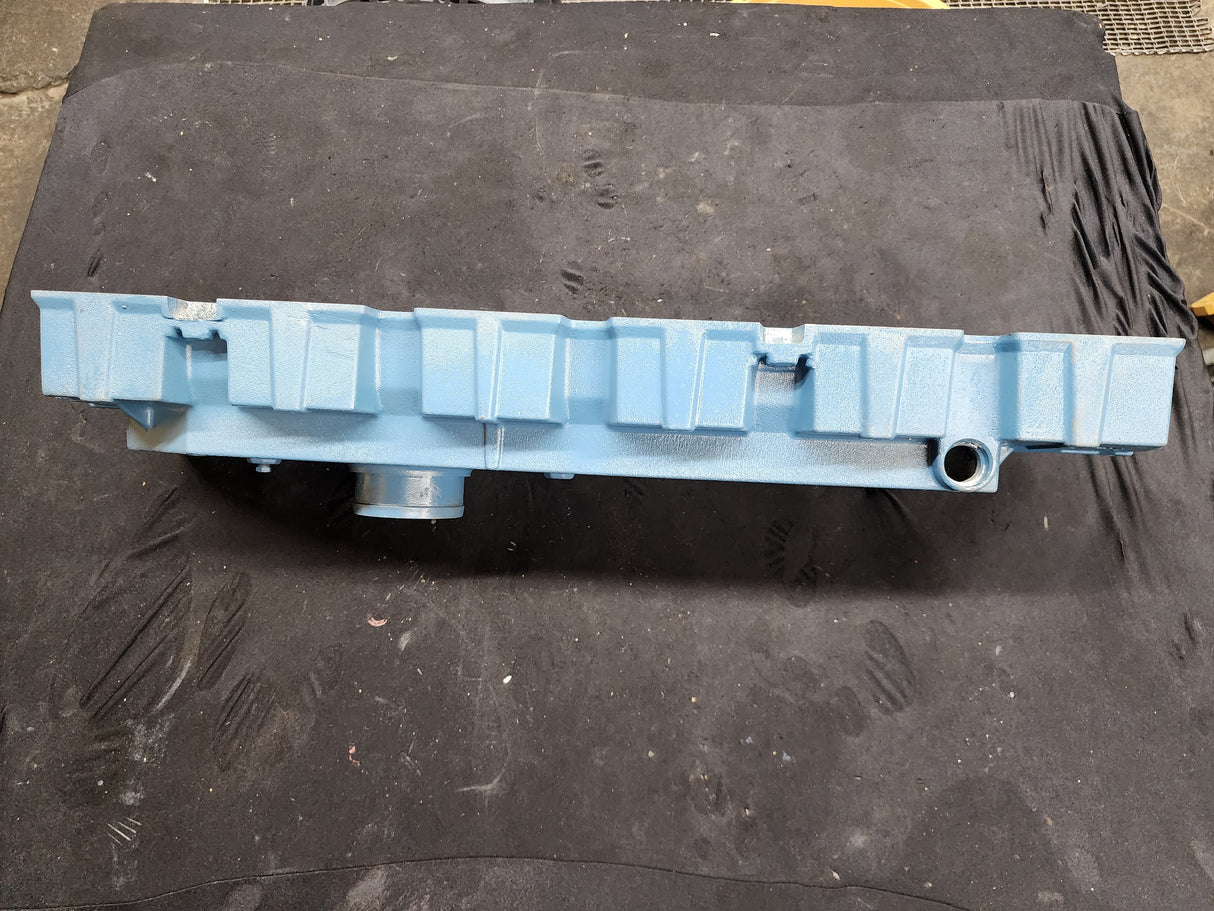 OEM International DT466E Valve Cover 1830625C1 For Sale