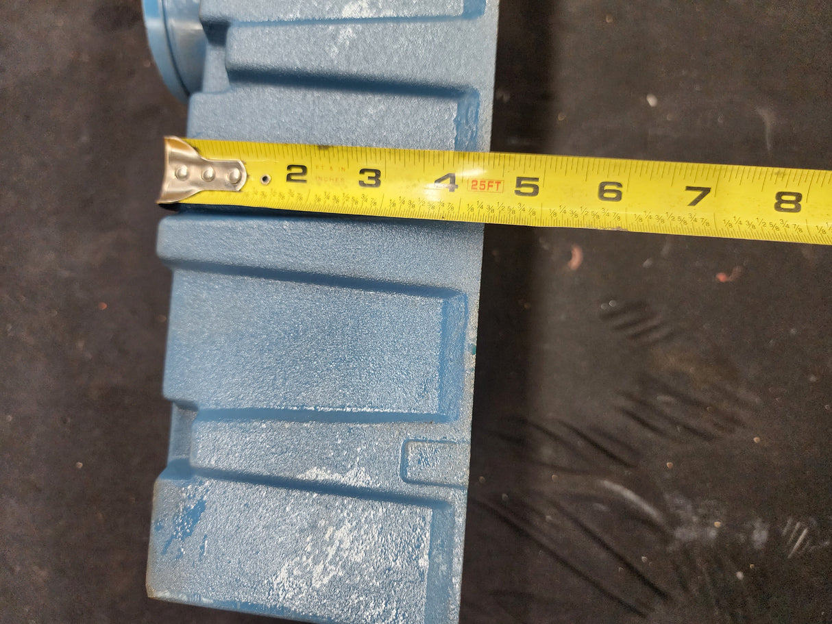 OEM International DT466E Valve Cover 1830625C1 For Sale