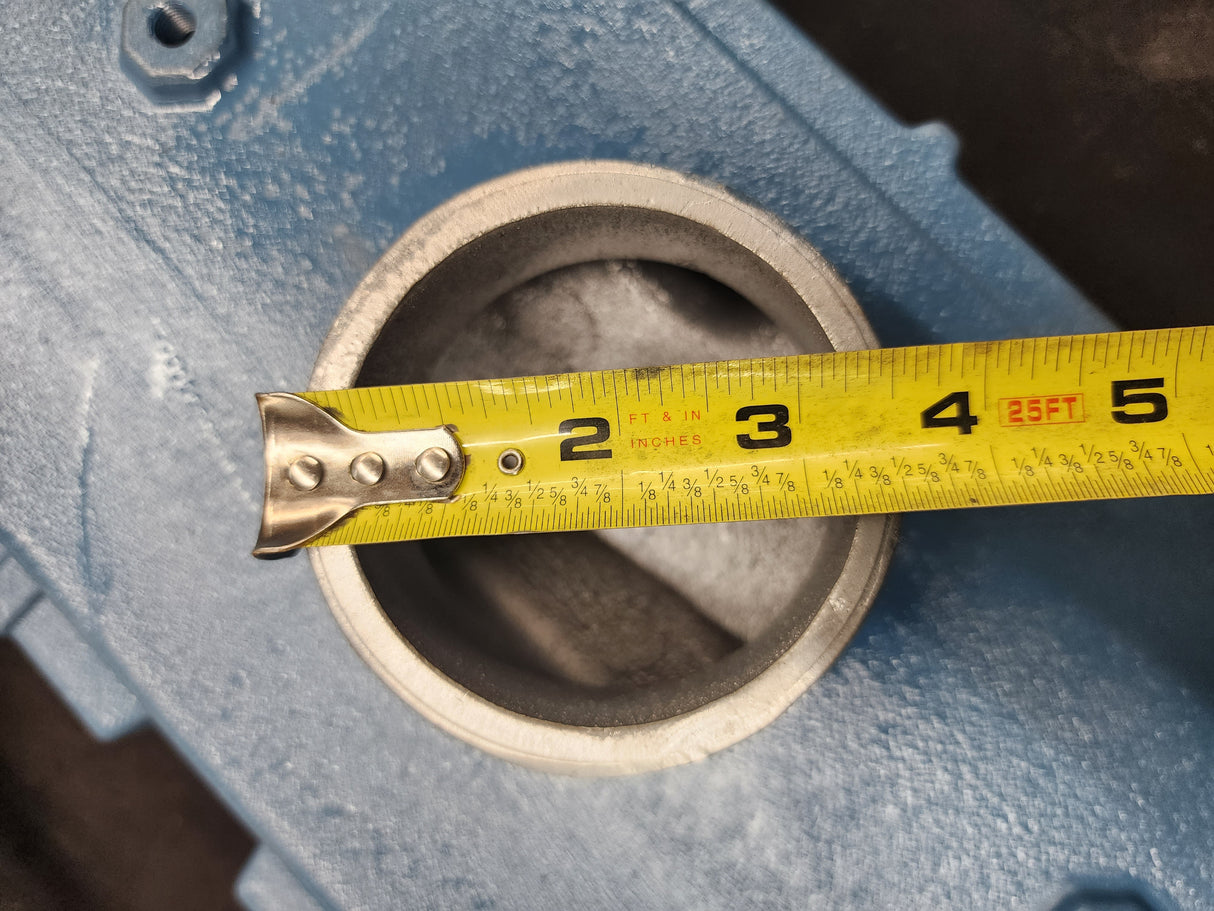 OEM International DT466E Valve Cover 1830625C1 For Sale