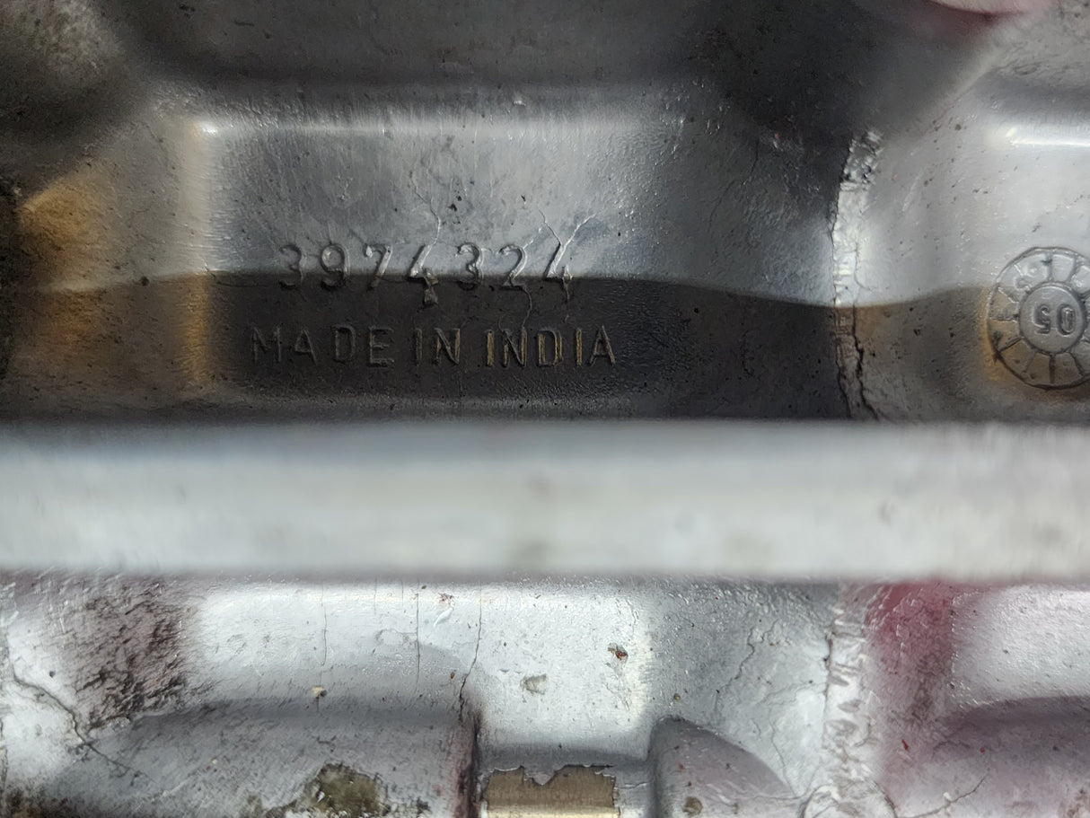 Cummins ISL 8.3L Diesel Engine Oil Filter Base Cooling Cover 3974324 For Sale