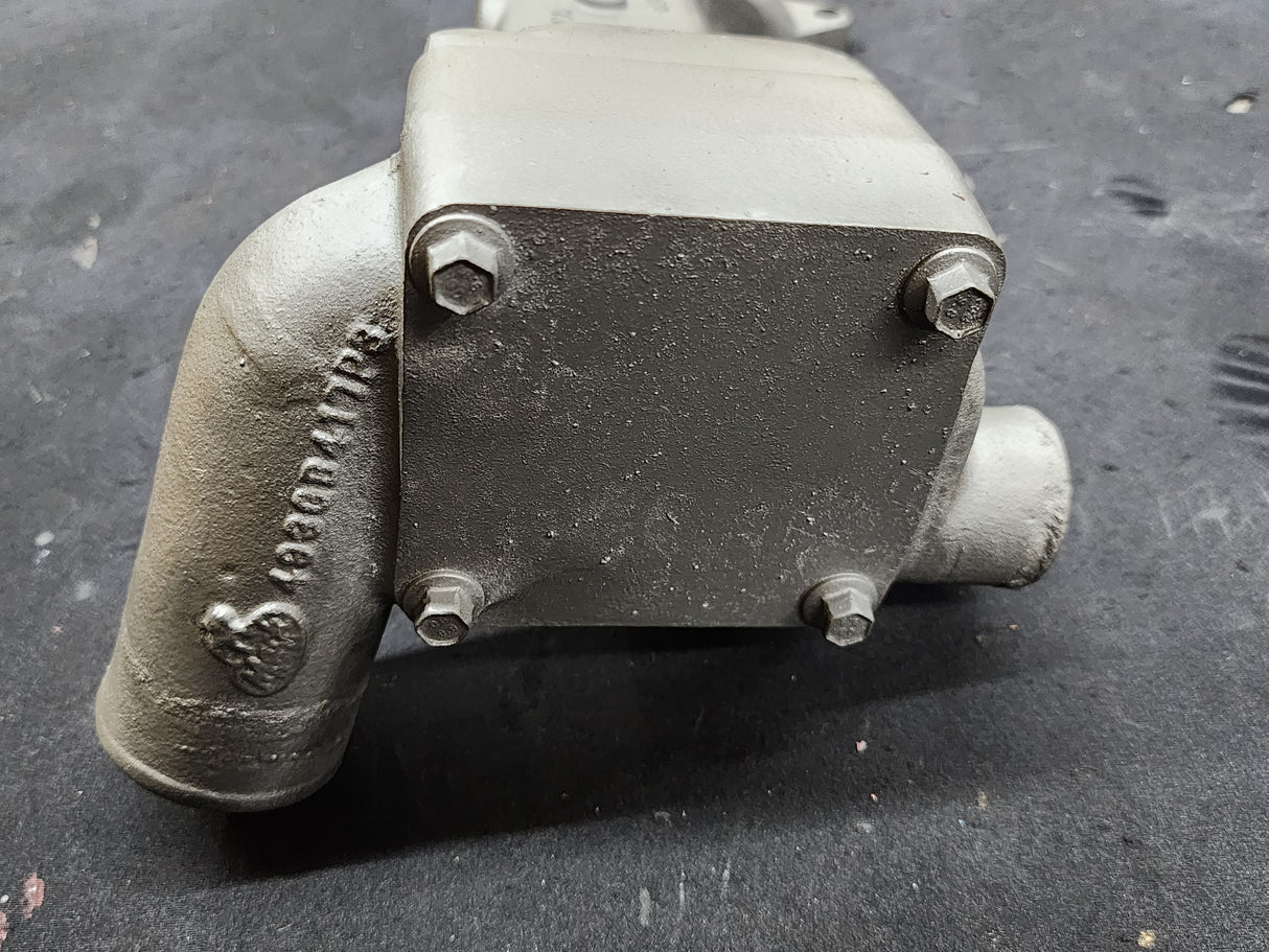 Mack E7 Water Manifold 107GC550AM For Sale