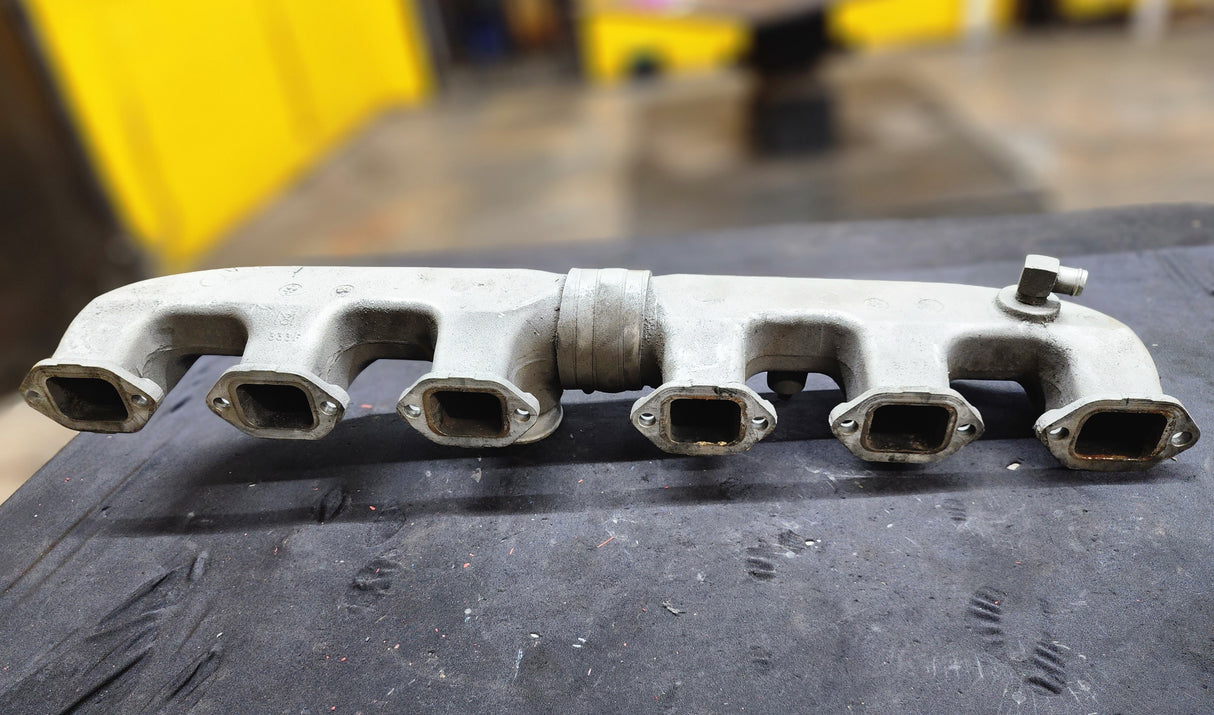 Mack E7 Diesel Engine Aluminum 105GC4222B Intake Manifold For Sale