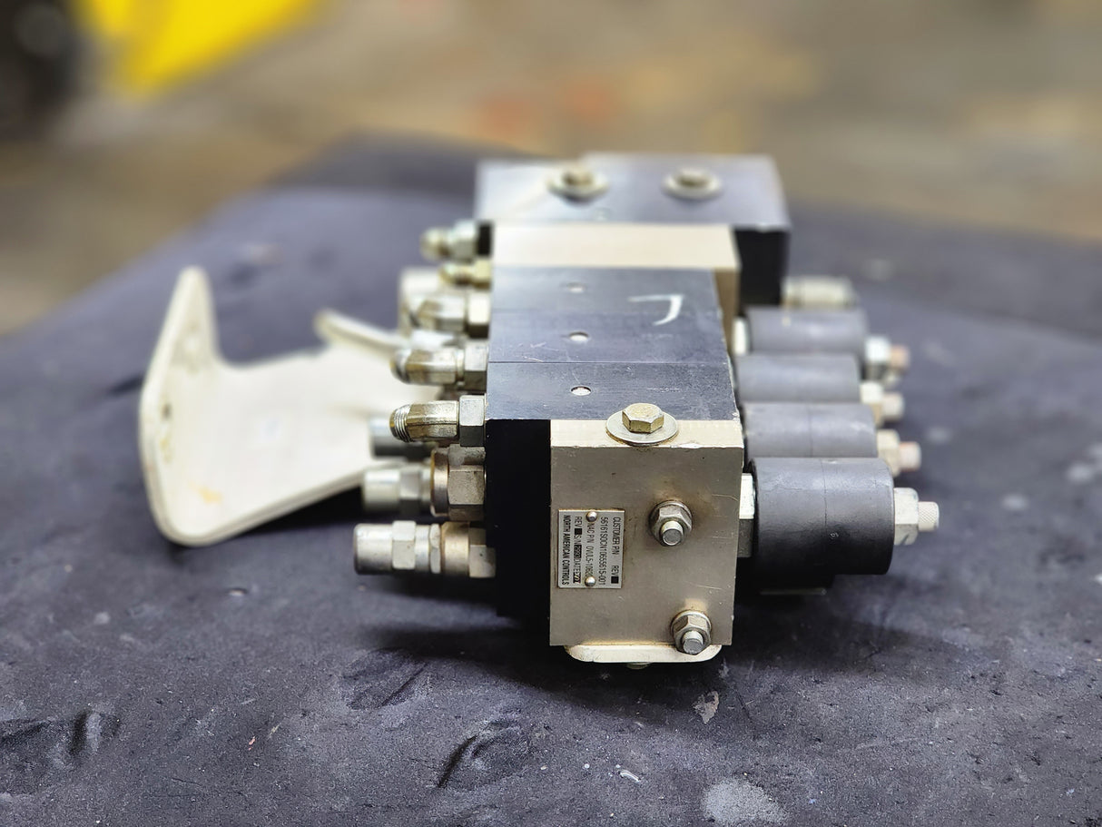 HYDRA-FORCE Hydraulic Control Valve Manifold Assembly 10655615-001, 24VDC