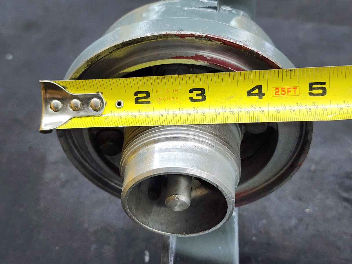 Cummins ISL 8.3L Diesel Engine Oil Filter Base Cooling Cover 3974324 For Sale