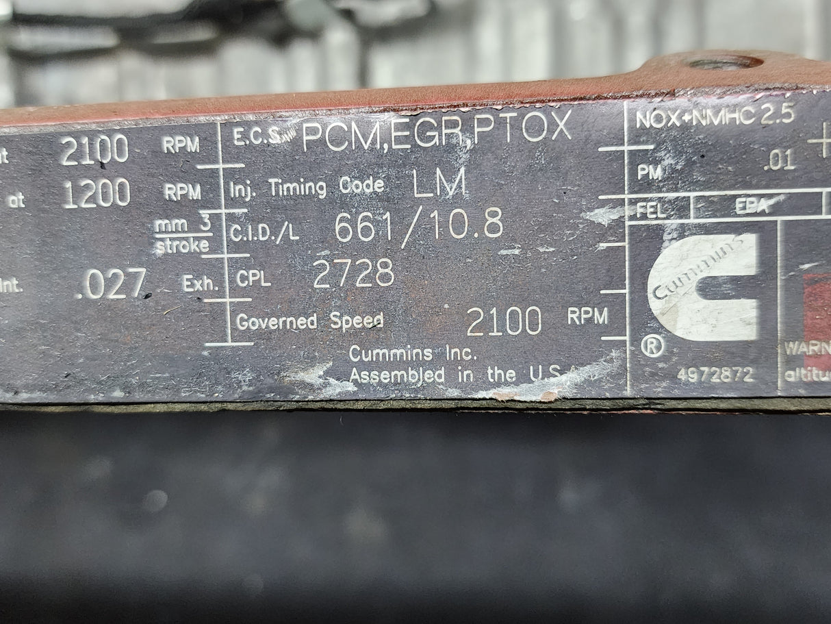 2008 Cummins ISM 410 Diesel Engine Rocker Arm Housing with Front Lifting Bracket, EGR Valve, Air Intake Manifold & Wire Harness