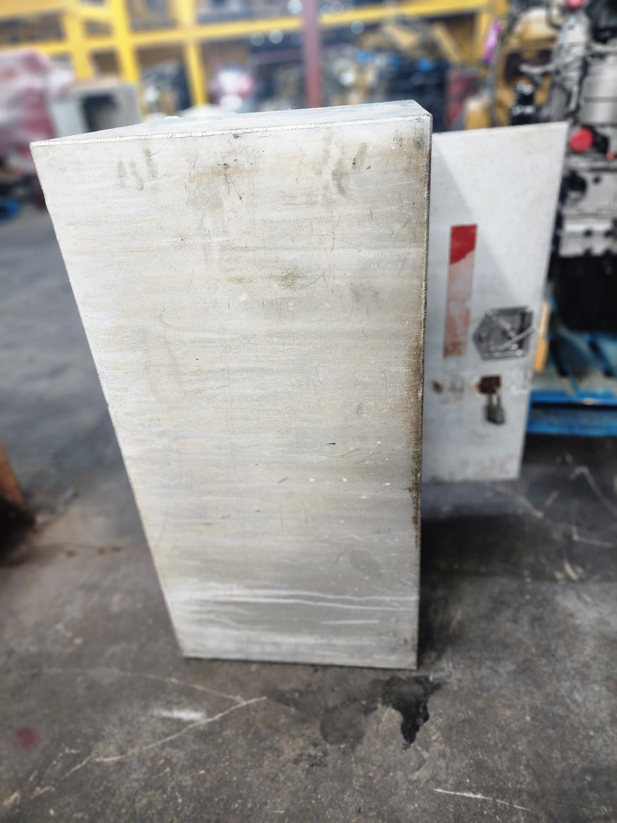 36” Truck Cabin Aluminum Tool Box For Sale