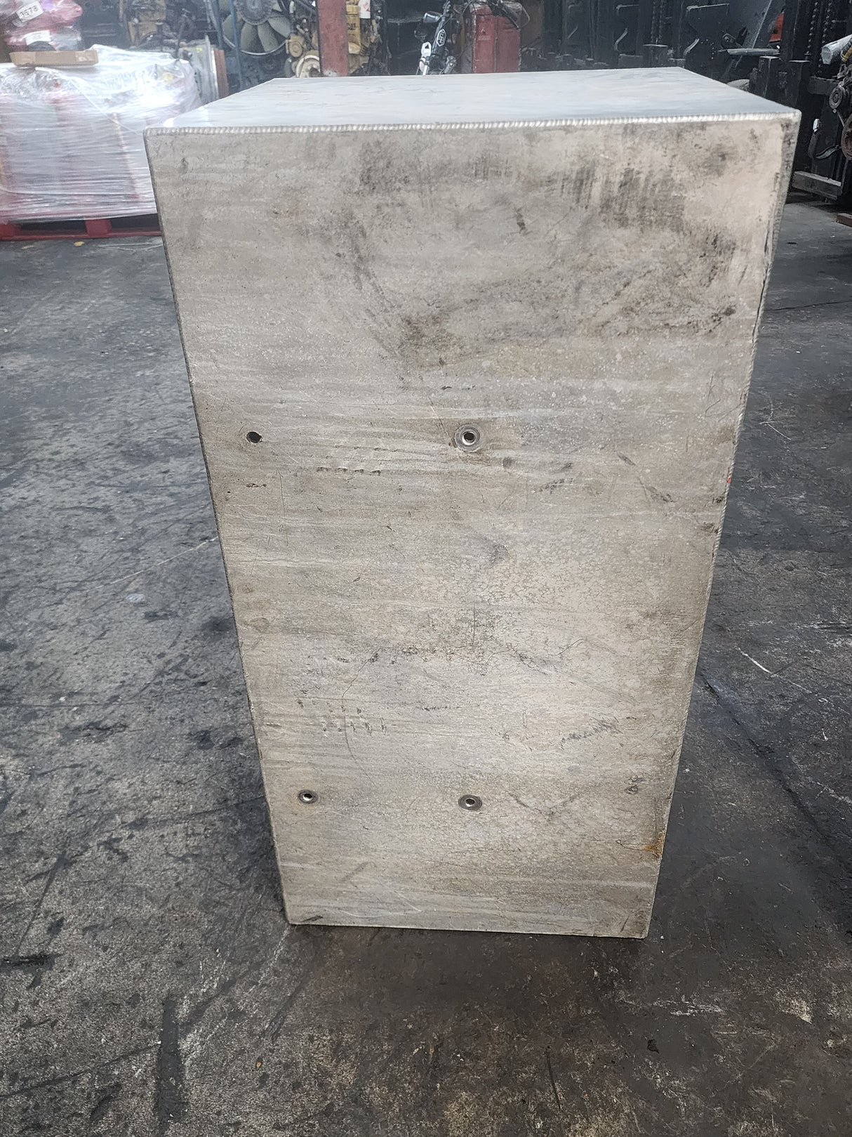 36” Truck Cabin Aluminum Tool Box For Sal