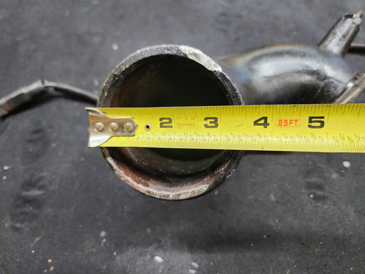 Mack 21262488 Air Intake Transfer Elbow Tube With Sensor For Sale