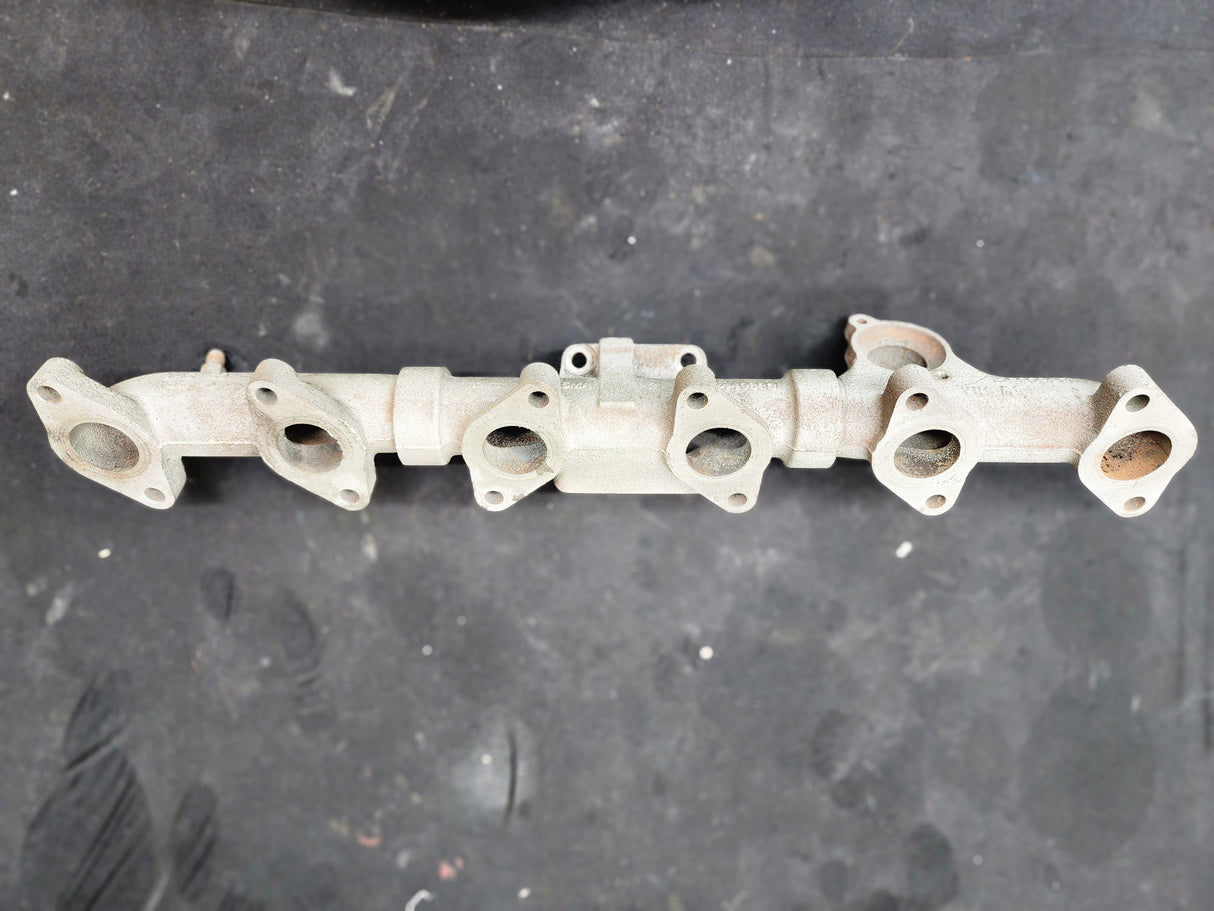 International DT466E Exhaust Manifold 1844988C1, 1844324C2, 1845085C1 For Sale