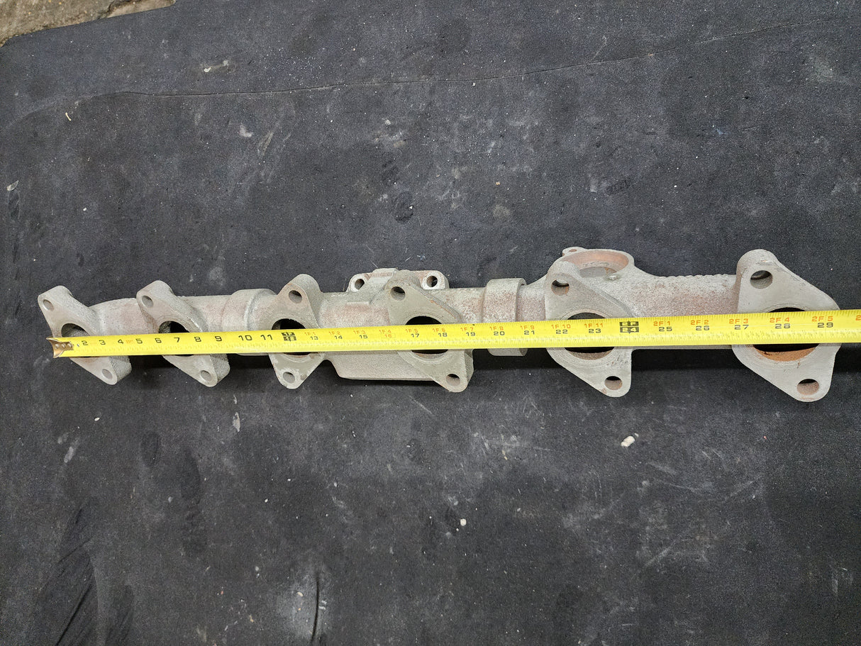 International DT466E Exhaust Manifold 1844988C1, 1844324C2, 1845085C1 For Sale