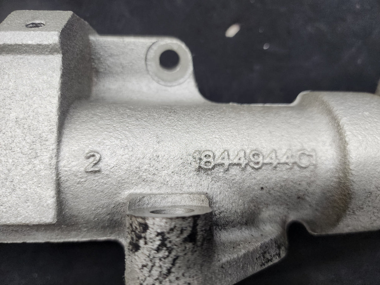 International DT466E Exhaust Manifold 1844324C2, 1844944C1, 1845085C1 For Sale