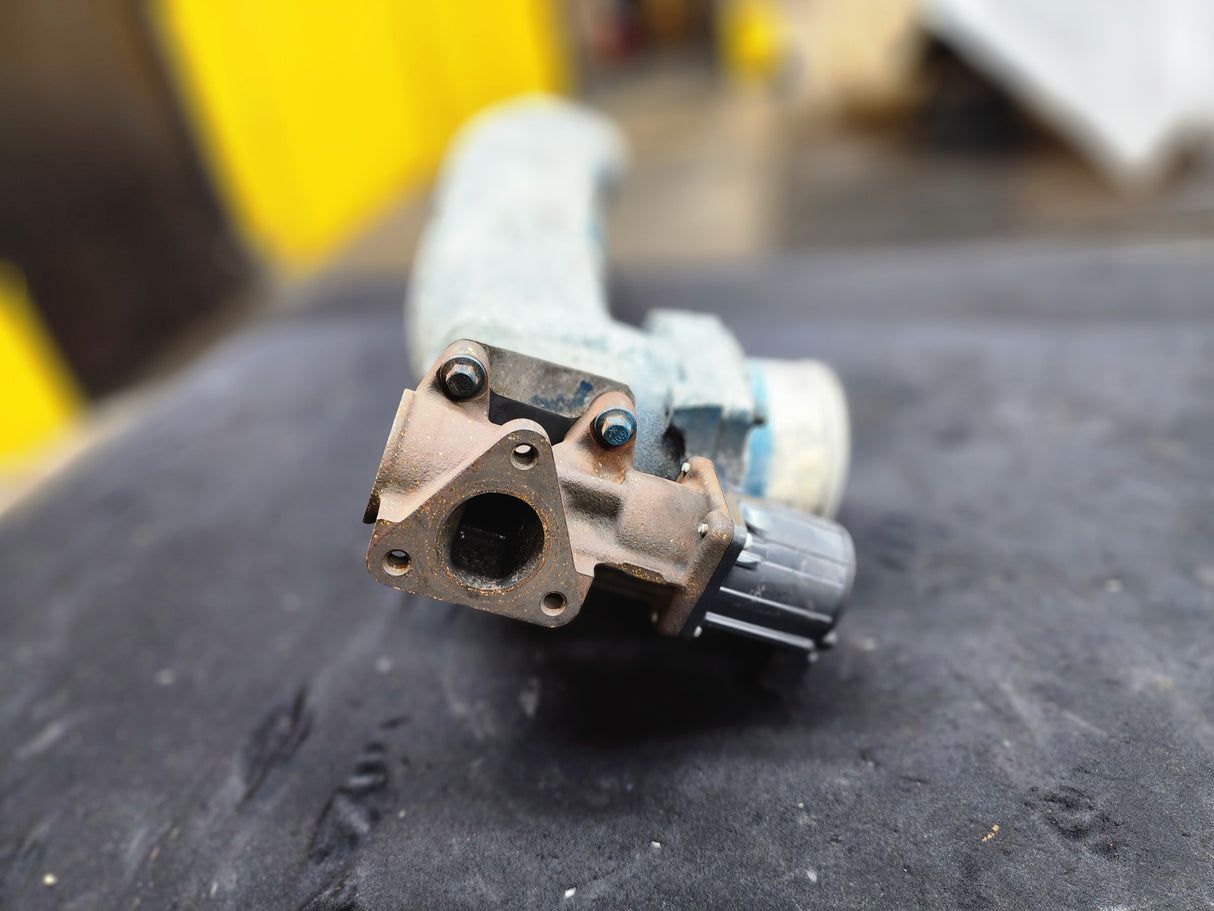 International DT466E (EGR-Model) Intake Manifold Tube For Sale