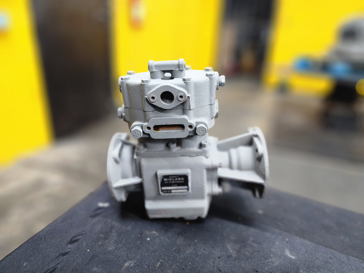 Midland International Air Compressor N5215 For Sale