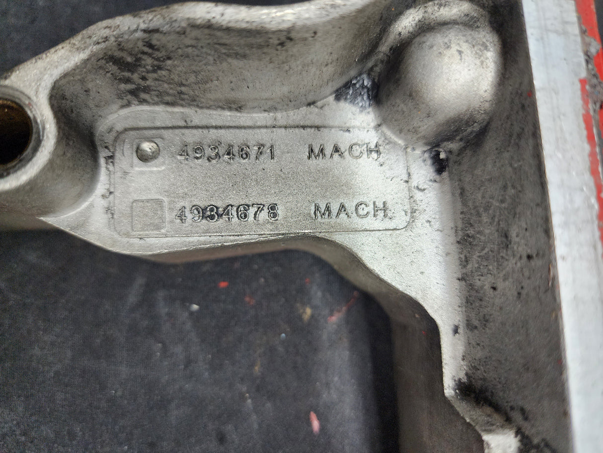 Cummins ISC/ISL 8.3 Engine Rocker Arm Housing For Sale