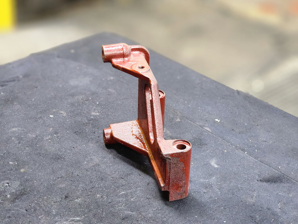 Cummins ISB 6.7L Diesel Engine EGR Mount 4938213 For Sale