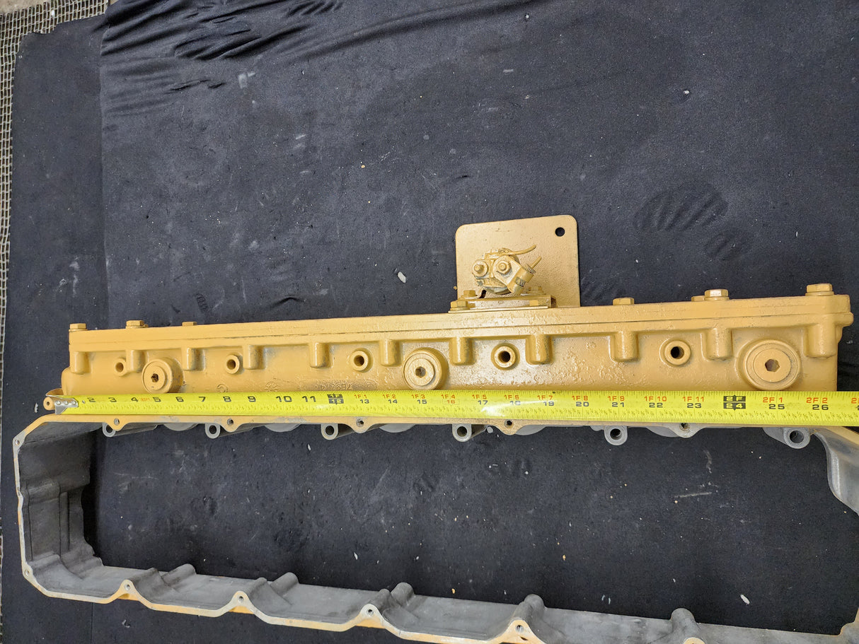 OEM Caterpillar 3116 Diesel Engine Valve Cover Base with Intake Manifold For Sale