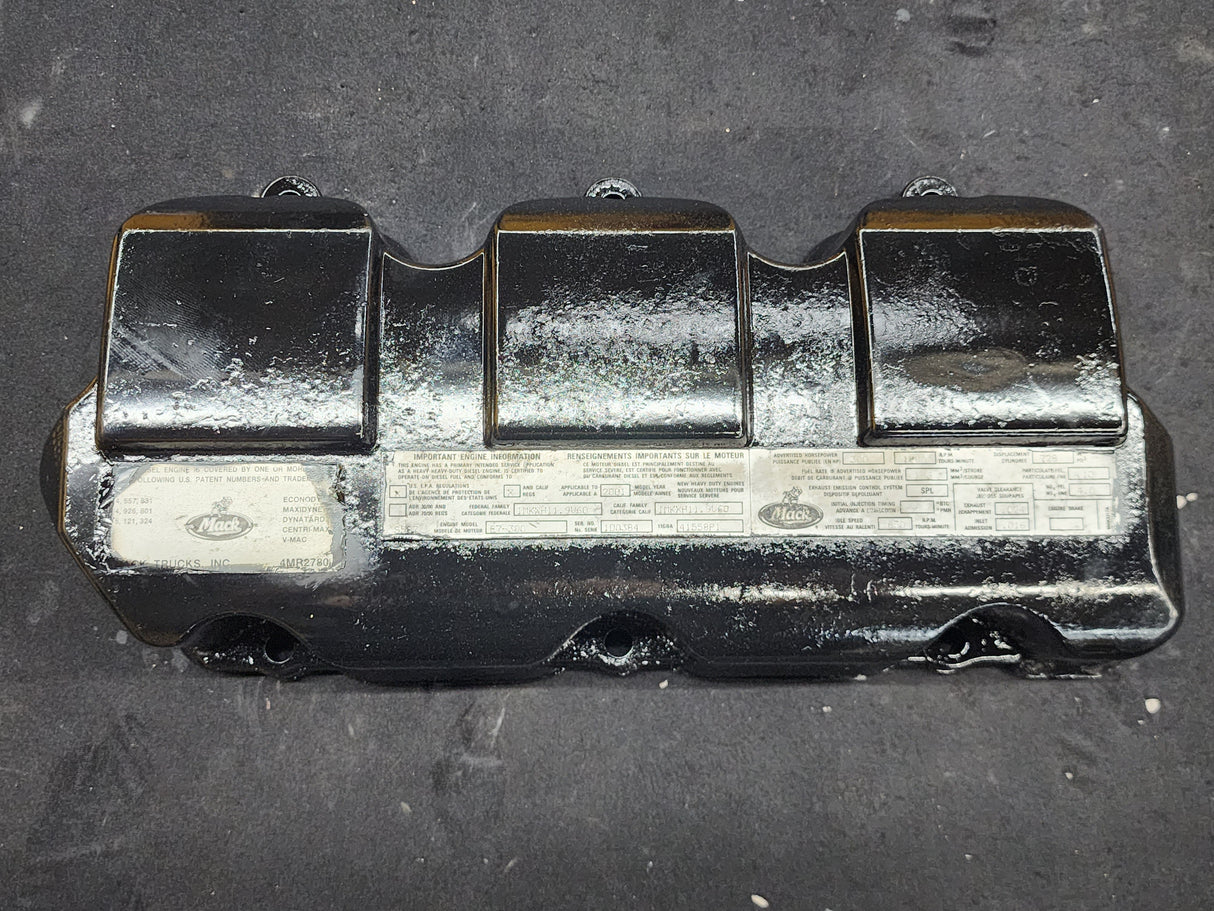 2001 OEM Mack ETEC E7-300 4MR2780 Diesel Engine Valve Cover 337GB537 For Sale