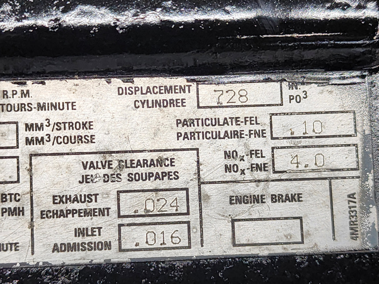 2001 OEM Mack ETEC E7-300 4MR2780 Diesel Engine Valve Cover 337GB537 For Sale