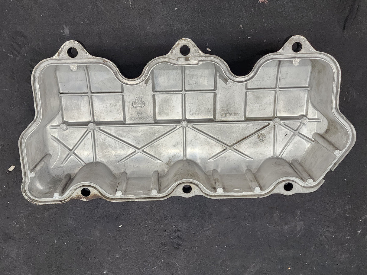 2001 OEM Mack ETEC E7-300 4MR2780 Diesel Engine Valve Cover 337GB537 For Sale