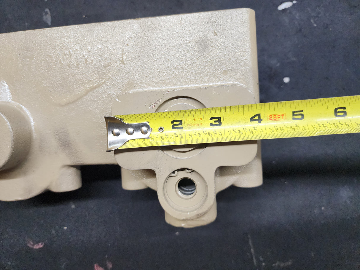 OEM Cummins L10 Diesel Engine Oil Filter Lubricating Head 3033041 For Sale