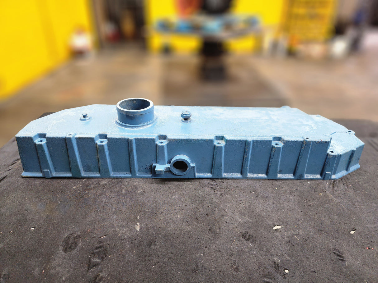 OEM International DT466E Valve Cover 1830625C1 For Sale