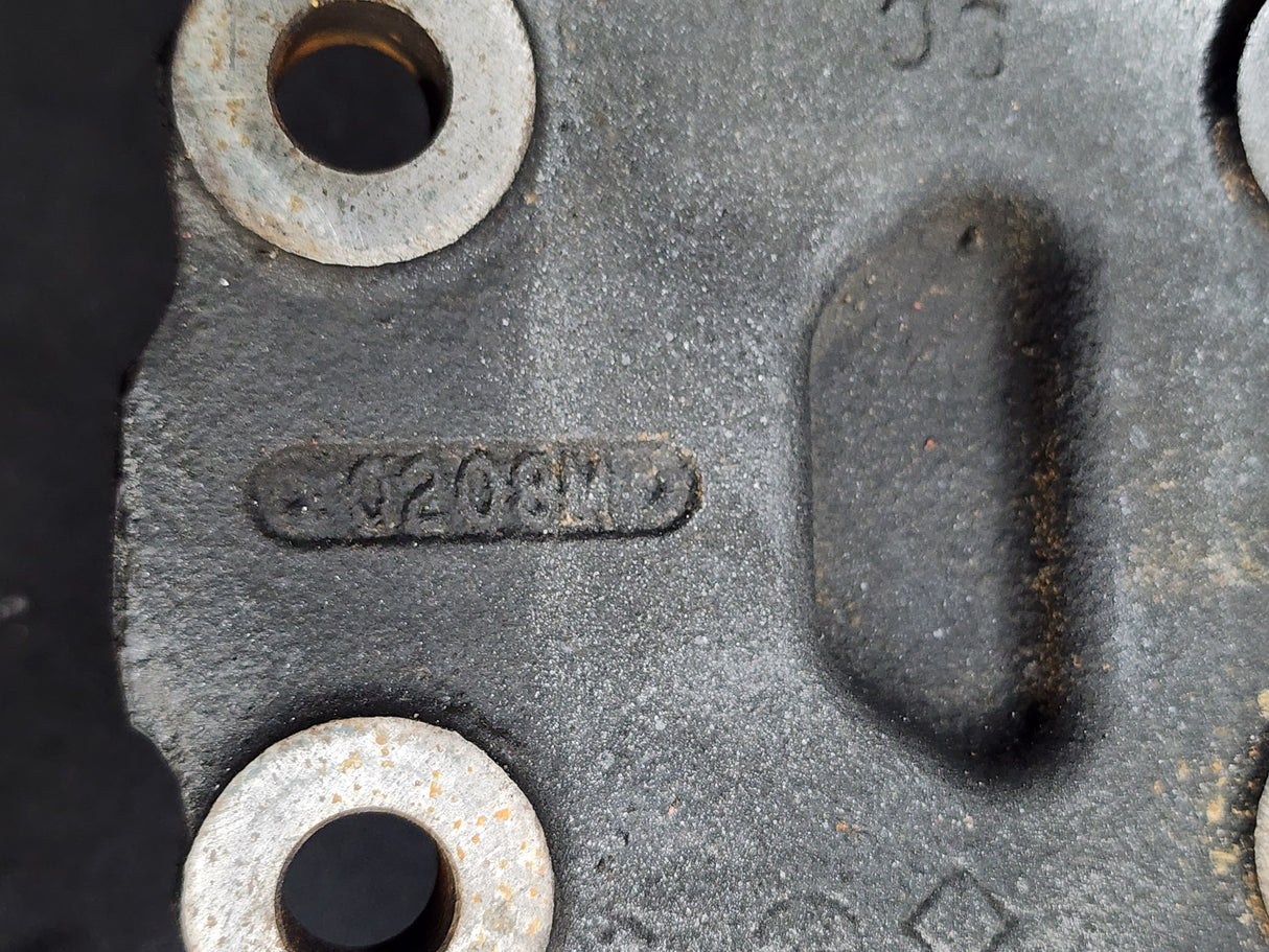 OEM International DT466E Engine Mount 3532953C1 For Sale