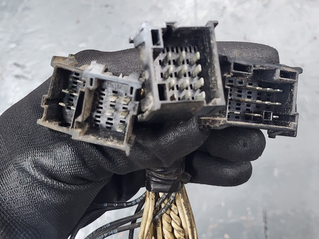 WABCO ABS-E Mack Brake ECM Module Wiring 019150 For Sale