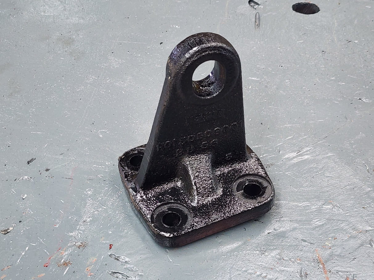 Cummins ISB 6.7L Engine Mount R0130509001 For Sale