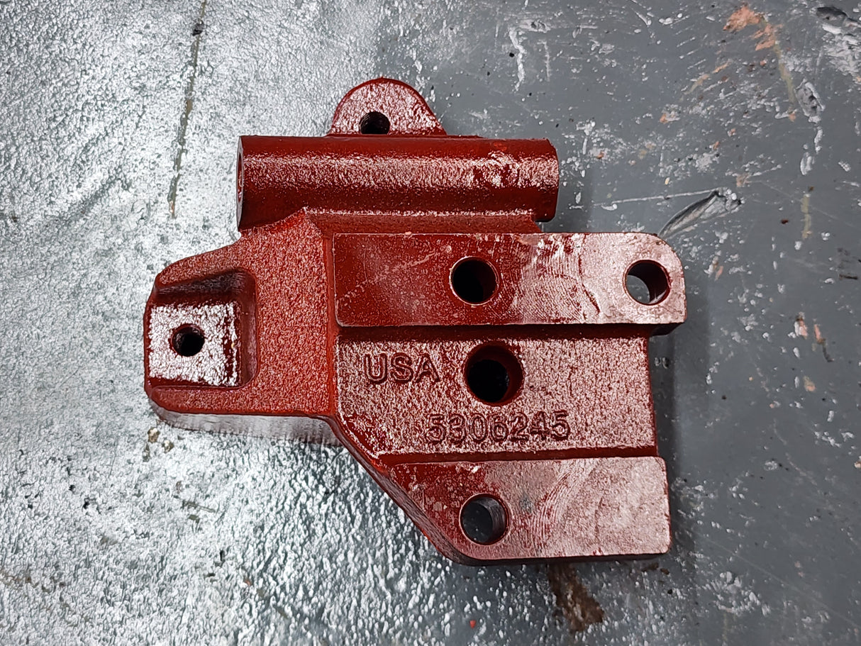 Cummins ISB6.7L Engine Bracket 5306245 For Sale