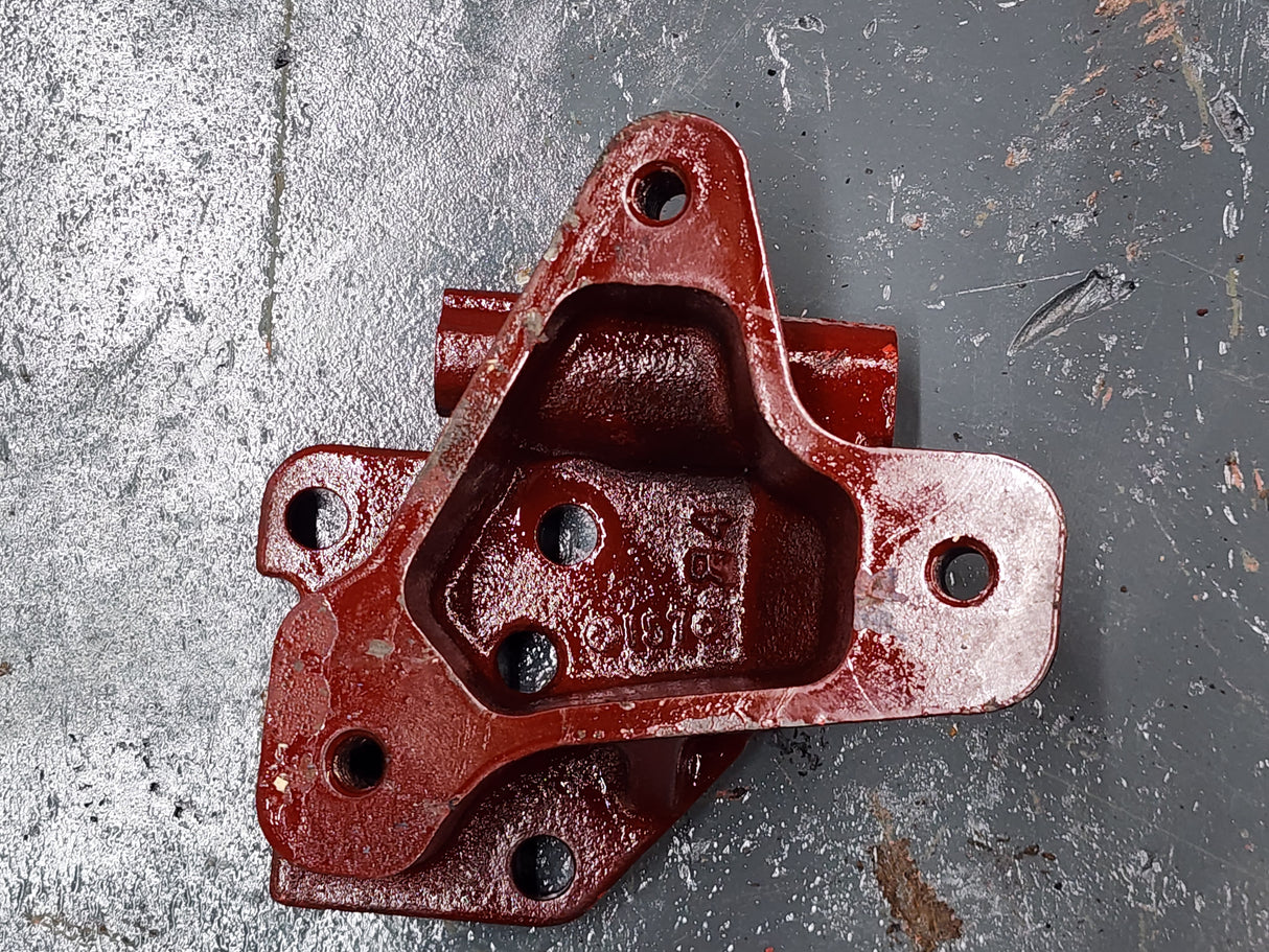 Cummins ISB6.7L Engine Bracket 5306245 For Sale