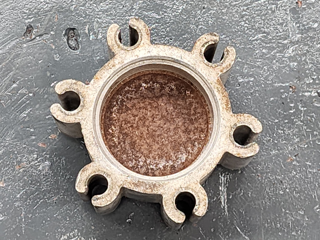 Fan Blade Spacer, 6 Screws