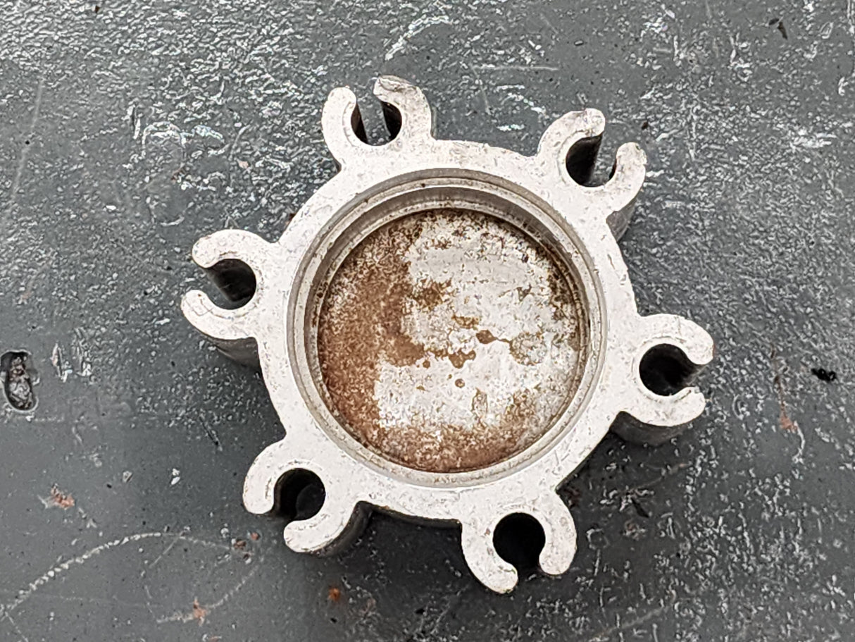 Fan Blade Spacer, 6 Screws