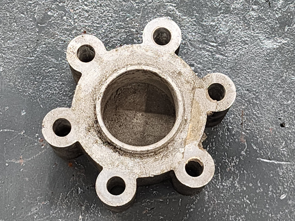 Fan Blade Spacer, 6 Screws