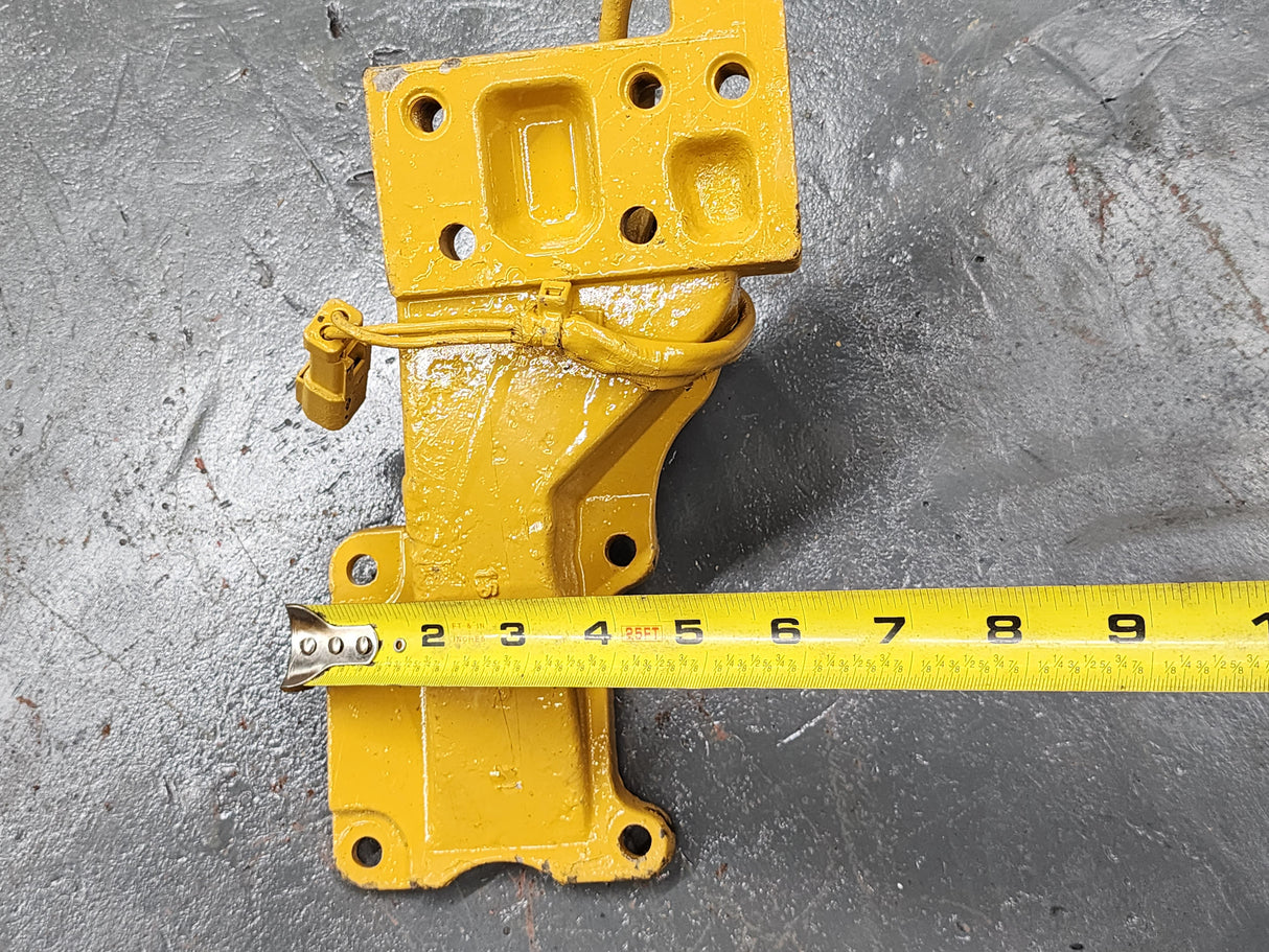 Caterpillar 3126 Engine Bracket 163-8702 For Sale