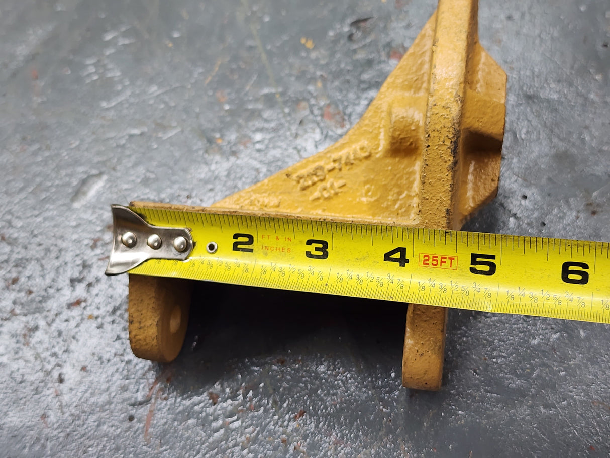 Caterpillar C7 Diesel Engine Idler Bracket 219-7443-01- For Sale