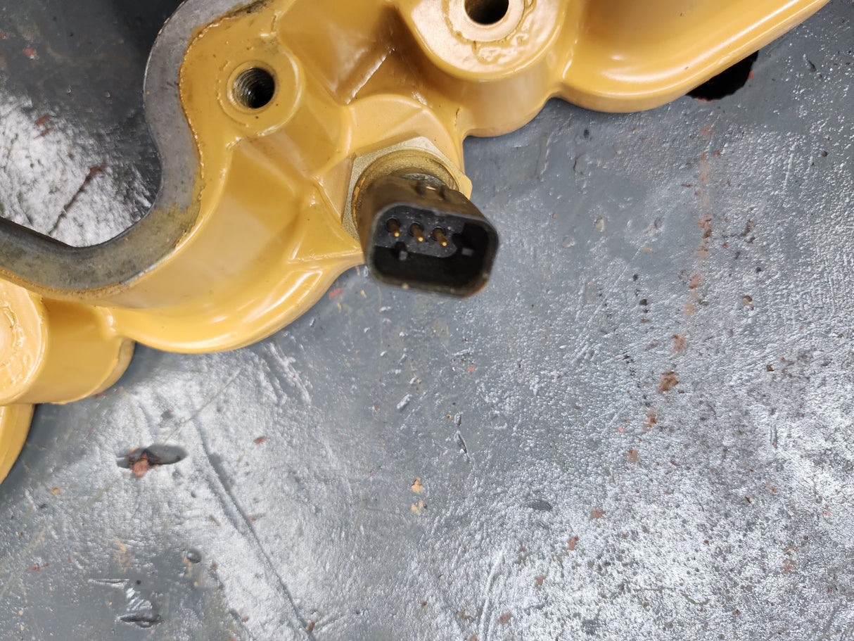 2006 Caterpillar C7 Diesel Engine Rocker Arm Housing 249-0149 For Sale