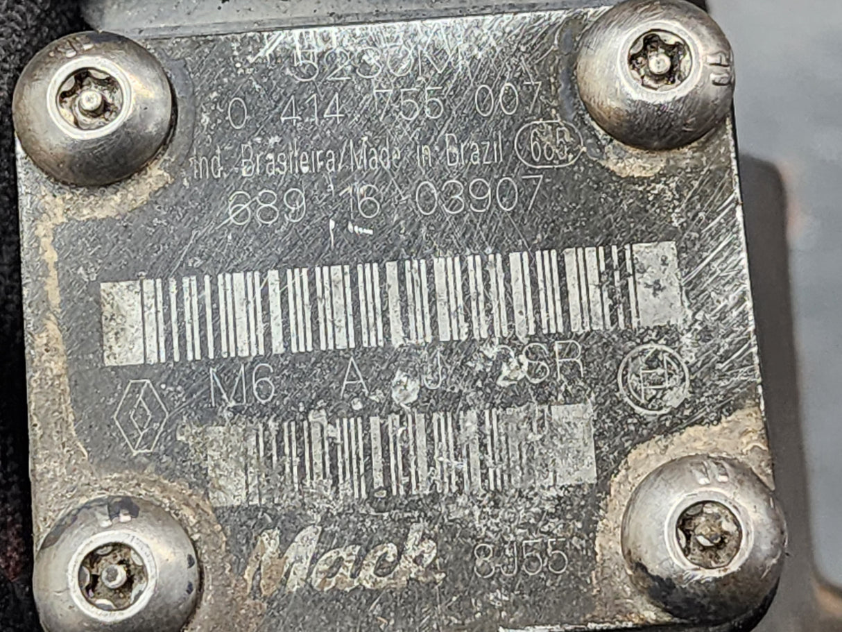 Mack MP8 Fuel Injector 8J55 For Sale, Part # 0414755007