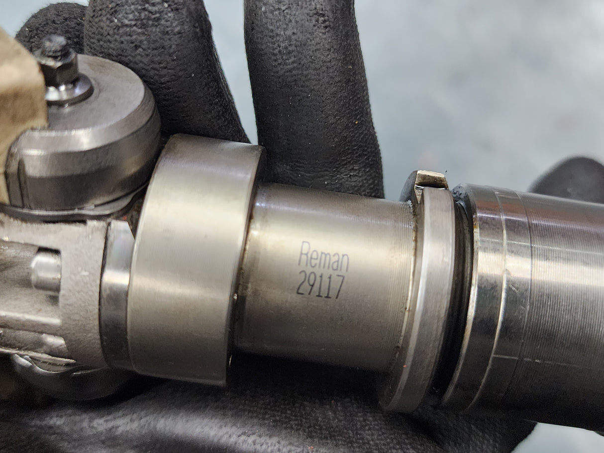 International Maxxforce DT Fuel Injector 5010657R92 For Sale