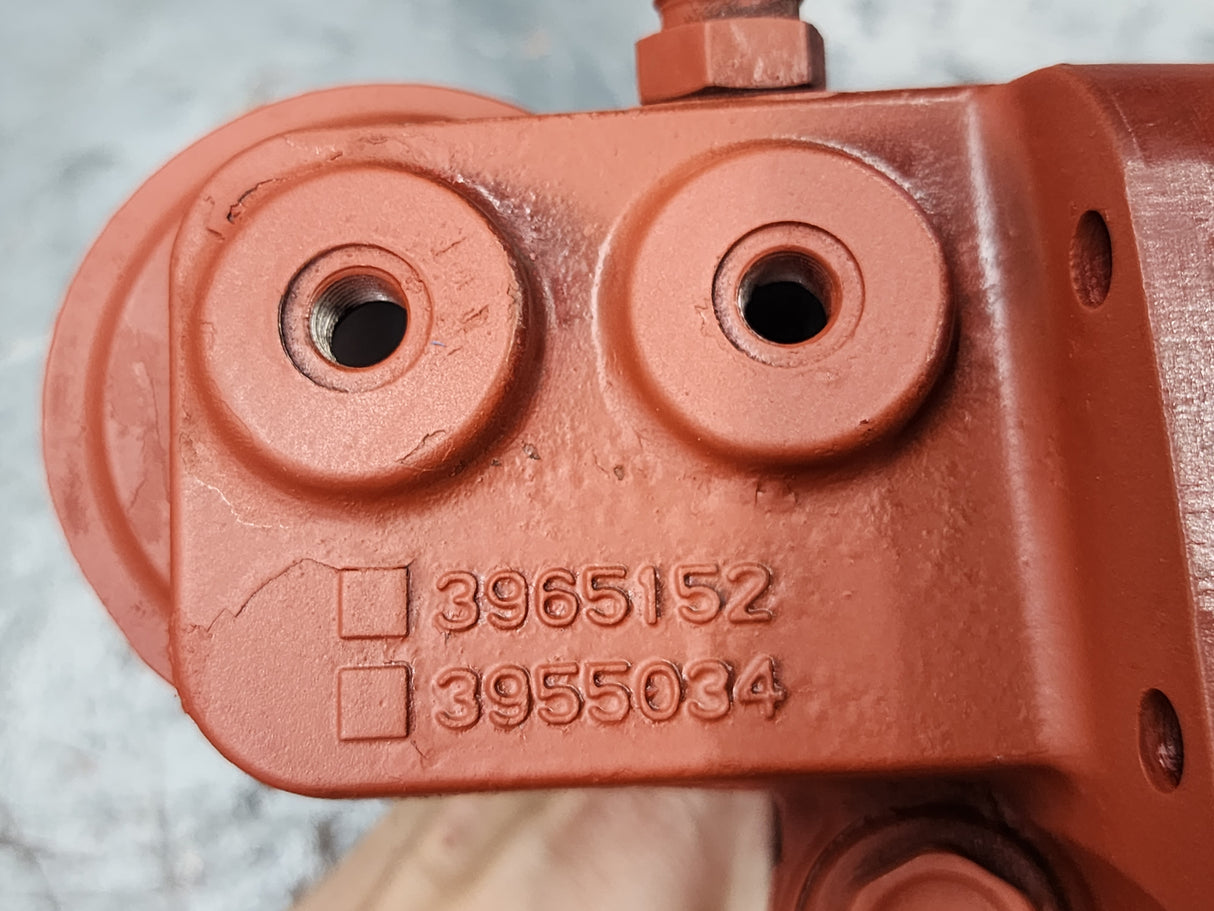 Cummins ISB 6.7 Diesel Engine Oil Filter Base Cooling Cover 3970201 For Sale