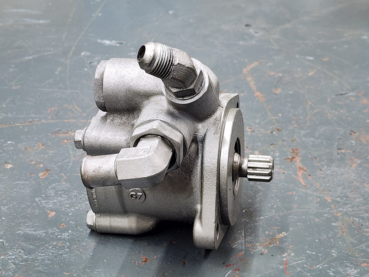 TRW Frieghtliner 14-19126-001 Power Steering Pump For Sale