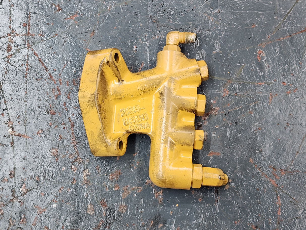 Caterpillar C7 Diesel Engine Oil Manifold 226-8696 For Sale