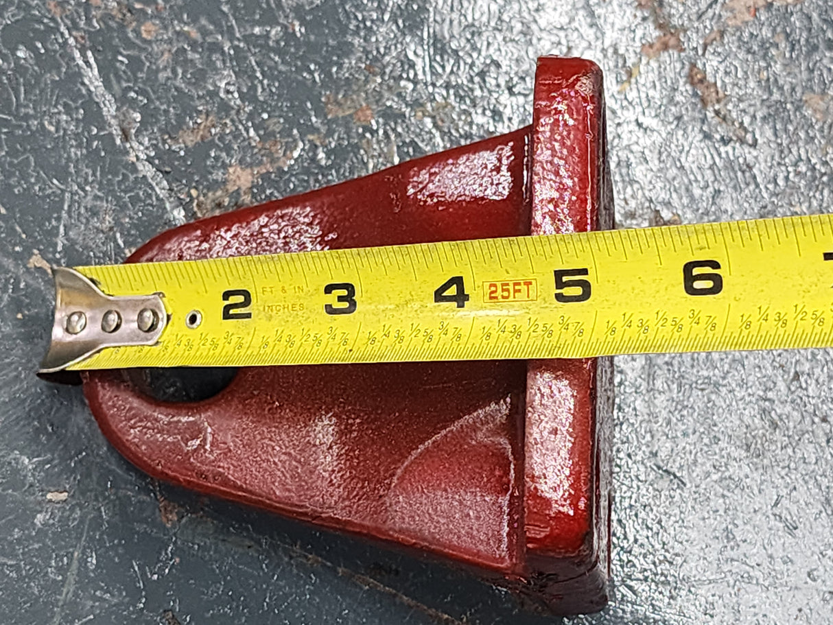 Cummins ISB Engine Mount Bracket 01-27634-000 For Sale